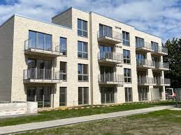 Registrierung bei immomio melden sie sich im immobilienportal unter www.immomio.com an und hinterlegen ihre suchkriterien sowie wunschparameter ‒ und los geht´s. 4 Zimmer Wohnung Zu Vermieten Riekbornweg 4 22457 Hamburg Schnelsen Mapio Net