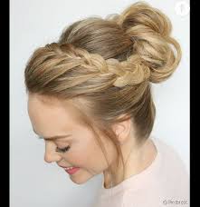 Coiffure cheveux longs mi longs a faire seule homemade beauty. 5 Chignons Faciles Pour Les Fetes Puretrend