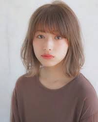 1本のストレートアイロンで巻き髪はつくれる 使い方 可愛い巻き方 hair ストレートアイロン 巻き髪 フェミニン ヘアスタイル