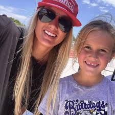 Hormone Balance and Hair Growth with Natural Products