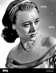 Glynis johns hi-res stock photography and images