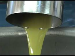 How To Make Extra Virgin Olive Oil Videos On How The Process Is Done By Yourself Howstuffworks Blog Acne Solutions Cooking Oils Acne Help
