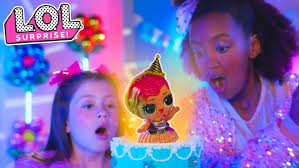 Kindness Counts! 😊 L.O.L. Surprise! Moments