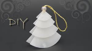 Weihnachtsbaum basteln aus papier, diese falttechnik ist aus dem origami und ich habe den baum vor ein paar jahren bereits gezeigt. Basteln Und Mehr Tannenbaum Falten Mit Papier Zu Weihnachten