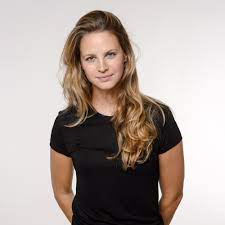 On Spotlight Nele Kostler How To Fall Asleep Medical Errors What Is Life About