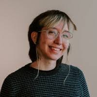 Eva Deleon's Instagram, Twitter & Facebook