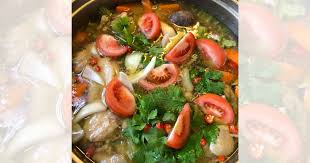 2) masukkan air, tunggu hingga air mula menggelegak, masukkan ayam, lobak merah dan batang celery. Patut La Dapat 20k Perkongsian Resipi Sup Ayam Thai Ni Memang Sedap Terbaik Lah Keluarga