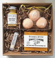 Floating scented candle rose, 300 g. Gift For Girlfriend Gift Bridesmaid Gift For Her Spa Gift Set Bath And Body Natural Soap Soap G Spa Gifts Soap Gift Spa Gifts Set