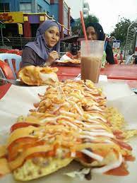 Disebalik tabir mael lambong (official). Roti John Tarik Mael Lambong Terbaik Di Melaka