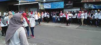 Uc browser 32 bit : Mogok Kerja Buruh Pakaian Dalam Pt Panen Mas Jogja Di Klaten Ini Tuntutannya