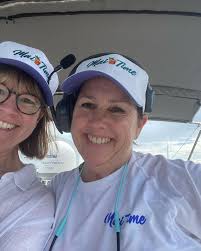 Dull Family (@travelwdulls) • Instagram photos and videos