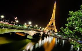 Hôtels près de la tour eiffel. France La Tour Eiffel Eiffel Tower Paris Phone Wallpapers