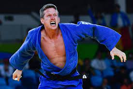His biggest achievement was his european title in lisbon. Judoka Dirk Van Tichelt Wil Zichzelf Nog Een Jaar Langer Pij Het Belang Van Limburg Mobile