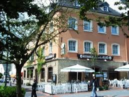 Motorradfahrerfreundliches Hotel Restaurant Louis Muller In Bitburg In Der Urlaubsregion Eifel