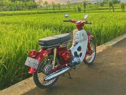 Motor Jadul Honda C70 Masih Diminati Hingga Saat Ini