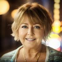 Melinda Rainey's Instagram, Twitter & Facebook