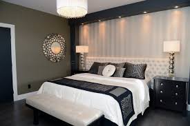 Guarantee You Have Access To The Best Lighting Pieces For Your Bedroom Project What Kind Of Lam Master Bedrooms Decor Master Bedroom Chandelier Bedroom Decor