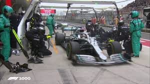 Double Pit Stop Mercedes Chinese Grand Prix Daihatsu