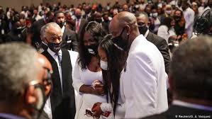 Al green of texas told the crowd at the fountain of praise church in houston. Us Pays Respects To George Floyd At Funeral In Texas News Dw 09 06 2020