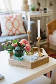 A Fall Living Room Update Theglitterguide Com Coffee Table Vignettes Table Style Coffee Table Styling