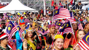 Bagi sambutan hari kebangsaan malaysia 2020, logo berbentuk hati dengan warna jalur gemilang diperkenalkan bersama tema yang dipilih iaitu malaysia prihatin. Terpopuler 26 Sambutan Hari Kemerdekaan Gambar Gapura