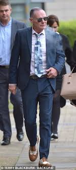 Todas las noticias sobre paul gascoigne publicadas en el país. Paul Gascoigne Arrives For Day Three Of His Sex Assault Trial Daily Mail Online