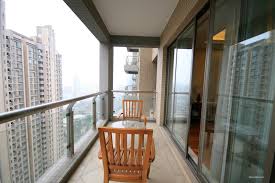 From modest to extravagant, our rooms are custom designed and custom manufactured to meet your needs, budget and lifestyle. Balcony Screening