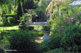 Zauberhafter Suden Der Garten Von Petra Steiner Gartentraum Und Geliebtes Refugium Garten Gestalten Traumgarten Garten