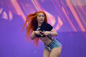 Ice spice back shots