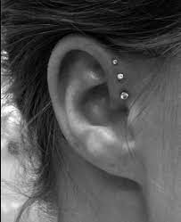 15 Pretty Ear Piercings That Ll Inspire You To Add More Studs Stat Unique Body Piercings Unique Ear Piercings Cute Piercings