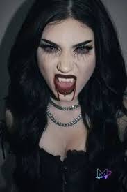 Simone Howard (simonemhoward)