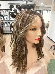 Shelley Dunham's Instagram, Twitter & Facebook