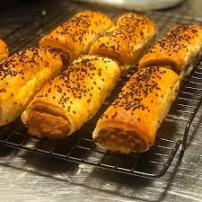 Vegan Sausage Rolls Foto The Healthy Hub Cafe Cairns Tripadvisor