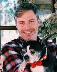 Douglas Ryder's Instagram, Twitter & Facebook