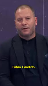 A arte do bigode não é para todos 😂😂😂😂😂 #candidocosta #candidoontour  #canal11