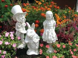 Alice In Wonderland Garden Statues Alice In Wonderland Garden Disney Garden Garden Statues