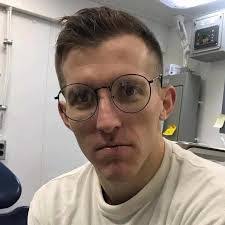 Eunice Kwak's Instagram, Twitter & Facebook