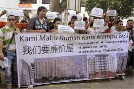 Gambar ubahsuai rumah kos rendah 2 tingkat seksyen 19 shah alam ini dipetik dari bahan berikut : Pelik Rakyat Selangor Tidak Mahu Rumah Kos Rendah Exco Mynewshub