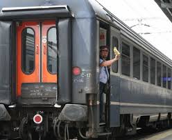 Eight localities are administered by the city: Cfr CÄlÄtori Rupe Capitala De Restul Å£Ärii Trenurile De Persoane Interregionale Oprite De RestricÅ£iile Impuse De Guvern 26 03 2020 Bursa Ro