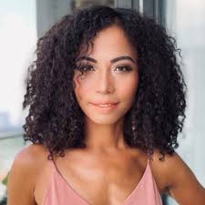 Sandy Huong Pham (@IamSandyPham)