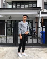 Fahaniza binti nor bakri ● fendy bakry's height is 5′ 11″. Biodata Fendy Bakry Cerita Budak Sepet