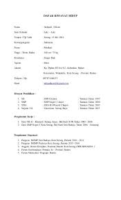 Isi dari daftar riwayat hidup ini adalah informasi lengkap tentang orang yang akan melamar pekerjaan. Cara Membuat Daftar Riwayat Hidup Untuk Pemula Riwayat Hidup Hidup Pendidikan