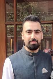 elo #builtfromscratch #founderstory #pakistanistartups #brandbuilding  #noshortcuts