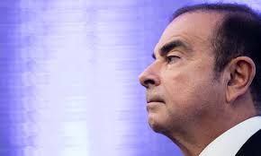 Carlos Ghosn es señalado de usar dinero de Nissan para comprar casas y  enriquecer a su