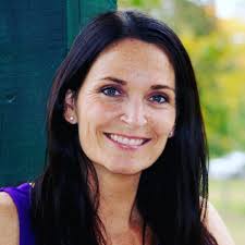 Anyone know if the bartender from Shamrock is ok? She lived across the  street from the bar 😔 I can't remember her name.