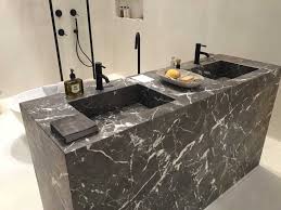 Rivestimenti pareti, top bagno, lavandini, piatti doccia e vasche. Idee Per Rivestire Il Bagno In Marmo Cmp Solmar