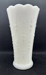Vintage Anchor Hocking Milk Glass Tear Drop & Pearl Patten Scallop Edge  7.25"
