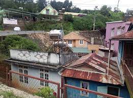 Trung tâm giáo huấn thiếu nhi đà lạt tồn tại từ đầu năm 1971 đến giữa năm 1973 đây thực chất là nhà lao giam giữ trên 600 tù nhân thiếu nhi từ 12 đến 17 tuổi có tinh thần cách mạng, tập trung tất cả các nhà tù ở miền nam. Nha Cáº¥p 4 80m2 Máº·t Tiá»n Quá»'c Lá»™ 20 Xa Xuan TrÆ°á»ng Thanh Phá»' Ä'a Láº¡t Nha Ä'áº¥t 24h