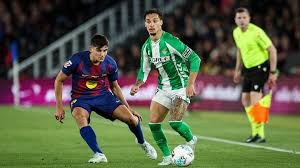 ¿Cómo ver el partido Betis vs Barcelona en TV y streaming?
