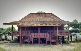 Adalah rumah adat lampung yang biasa dipakai sebagai ikon. Rumah Adat Lampung Nama Keunikan Gambar